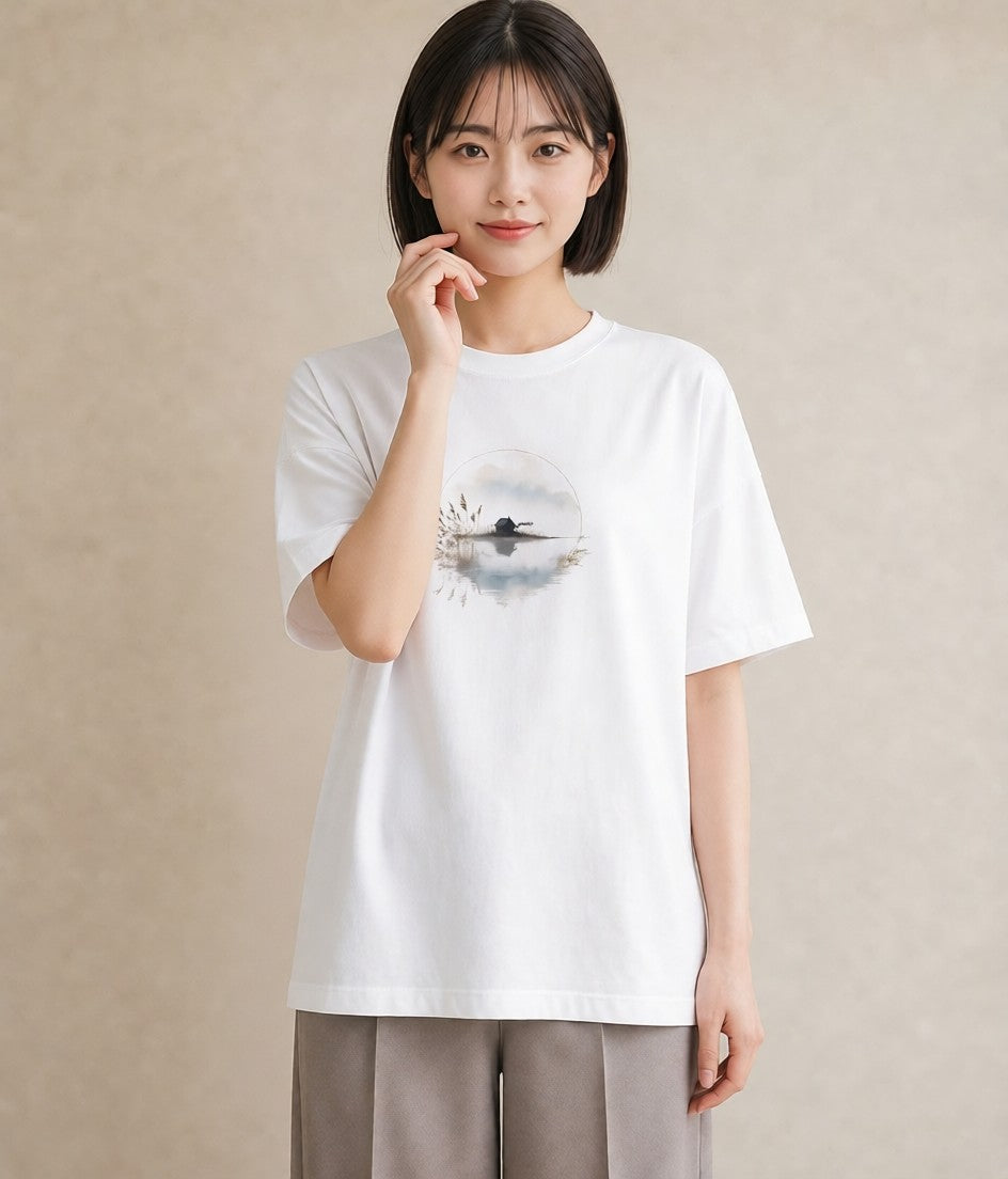 半袖Tシャツ レディース 青の水彩 風景 ブルー ナチュラル アンティーク イラスト ポップ クリスマス 旅行 白T YMAZO