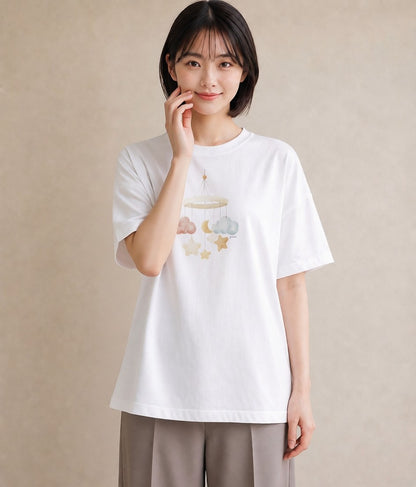 半袖Tシャツ レディース 雲 星空 宇宙 イラスト ポップ 秋コーデ おしゃれギフト 白T YMAZO