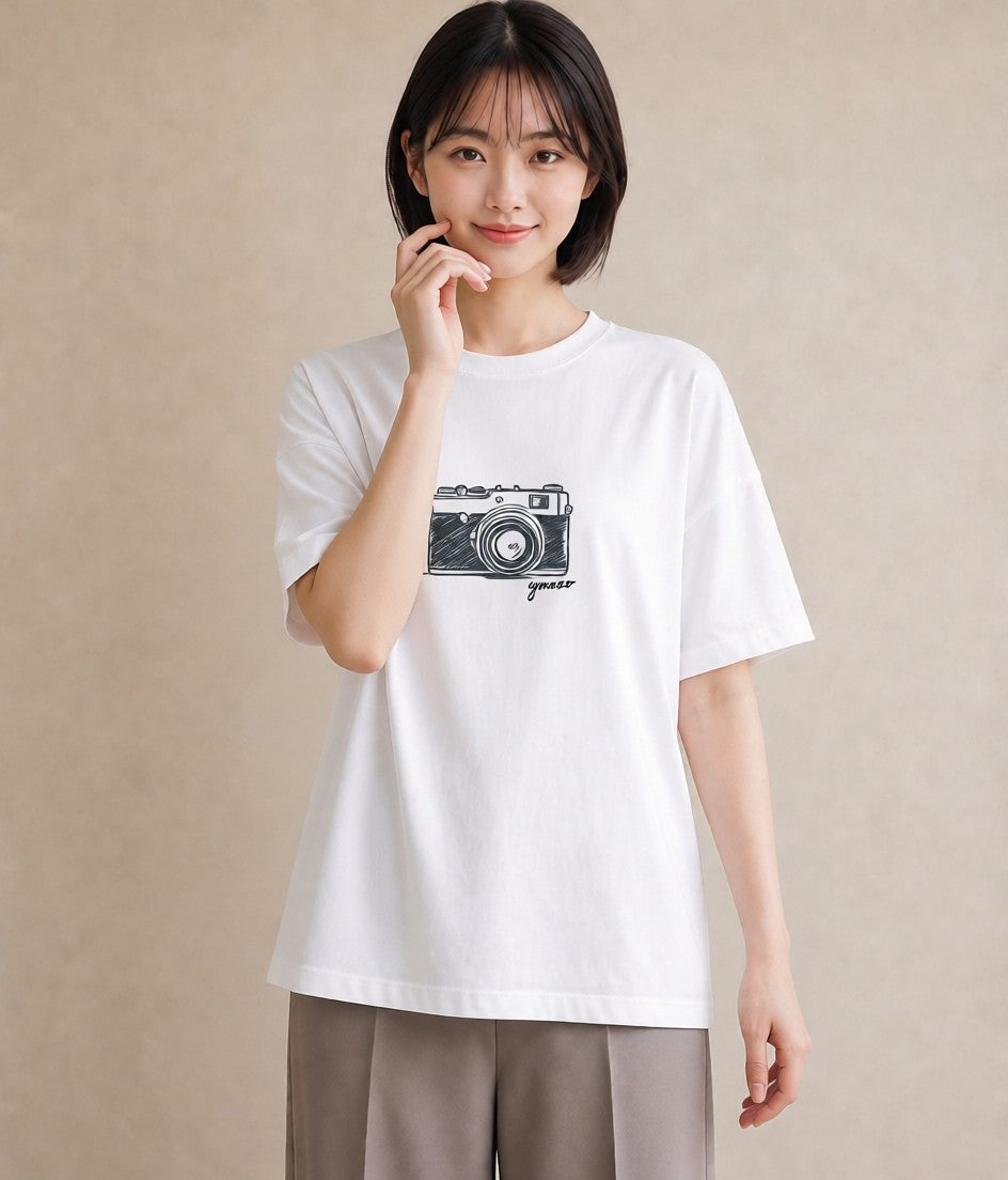 デザインTシャツ レディース カメラ フィルムカメラ レトロカメラ イラスト ラフ ビーチ デイリーウェア 白T YMAZO