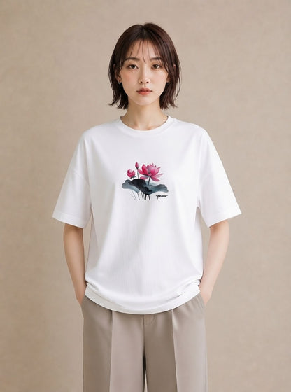 デザインTシャツ レディース 蓮 花 花柄 イラスト 可愛い カフェ服 クリスマス 白T YMAZO
