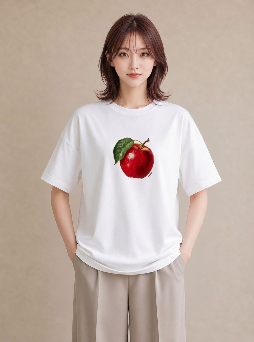 グラフィックTシャツ レディース りんご 林檎 アップル 食べ物 フード イラスト レトロ 友達ギフト 部屋着 白T YMAZO