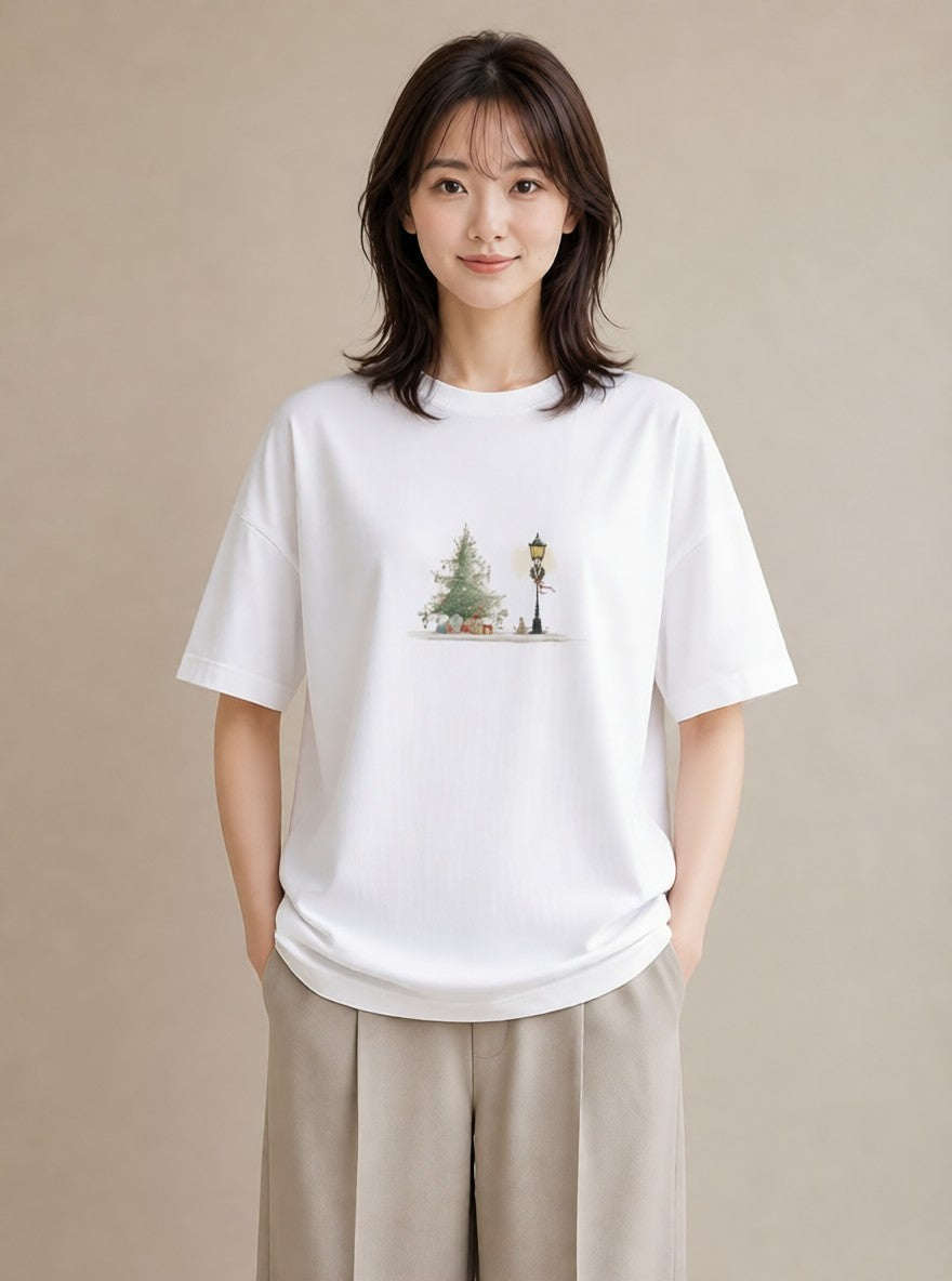 Tシャツ レディース 街灯 夜霧 夜 ナチュラル アンティーク イラスト フェミニン デイリーウェア 休日 白T YMAZO