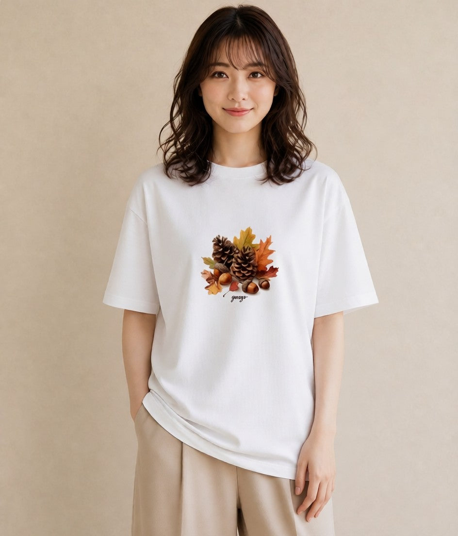 グラフィックTシャツ レディース 松ぼっくり 植物 ボタニカル イラスト ラフ 秋コーデ おしゃれギフト 白T YMAZO