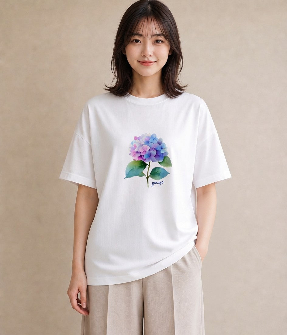 Tシャツ レディース あじさい 紫陽花 アジサイ 花 花柄 イラスト アート風 デイリーウェア 休日 白T YMAZO