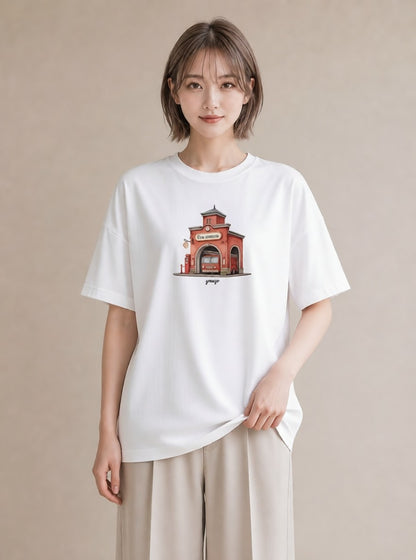 デザインTシャツ レディース 駅のホーム ローカル線 駅 ナチュラル アンティーク イラスト お洒落 誕生日プレゼント 綿100 白T YMAZO