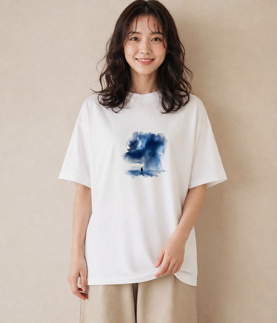 グラフィックTシャツ レディース 雨上がりの小道 雨上がり 小道 ナチュラル アンティーク イラスト ゆるかわ 公園 ママ 白T YMAZO