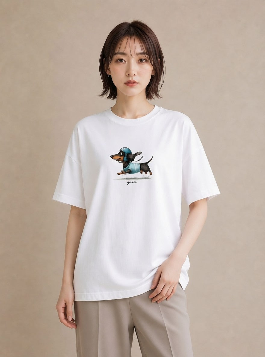 グラフィックTシャツ レディース ミニチュアダックスフンド 犬 いぬ イラスト シンプル 女性 旅行用 白T YMAZO