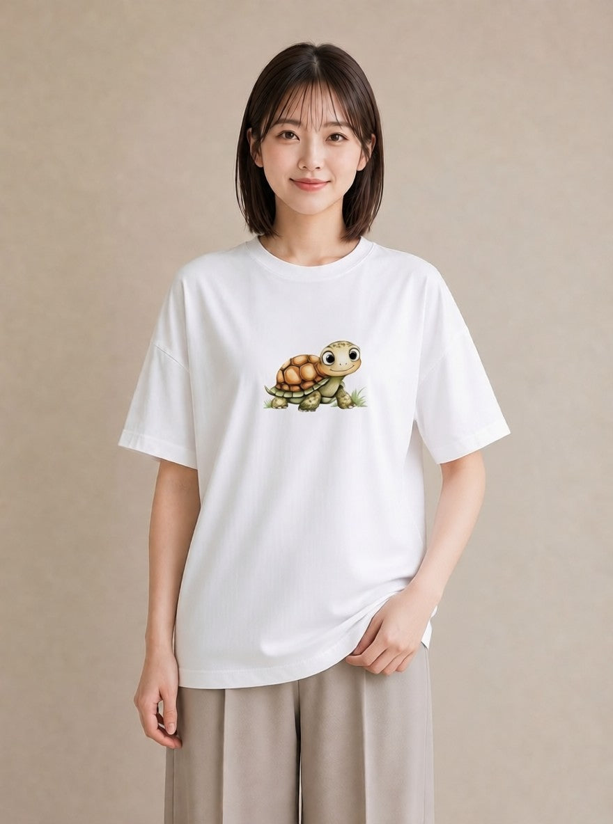 デザインTシャツ レディース ウミガメ 海の生き物 海 イラスト きれいめ ラフ レイヤード 白T YMAZO