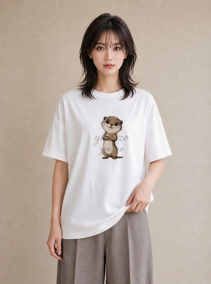 グラフィックTシャツ レディース カワウソ 動物 アニマル イラスト きれいめカジュアル ラフ レイヤード 白T YMAZO