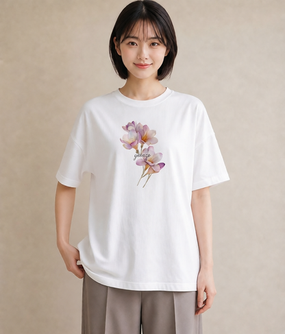 プリントTシャツ レディース チューリップ 花 花柄 イラスト きれいめカジュアル カジュアルコーデ 買い物 白T