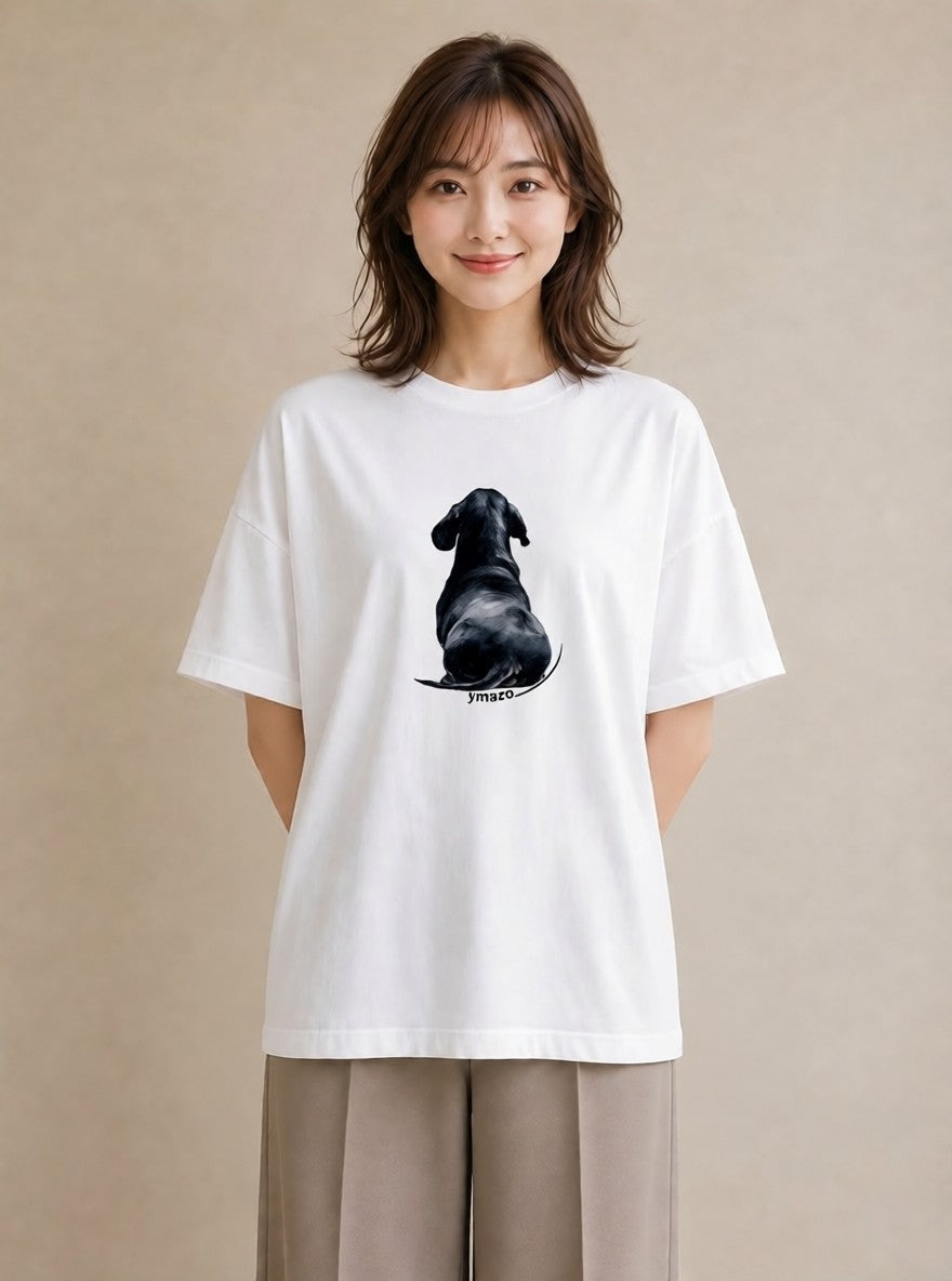グラフィックTシャツ レディース ミニチュアダックスフンド 犬 いぬ イラスト ガーリー 海 カフェ巡り 白T YMAZO