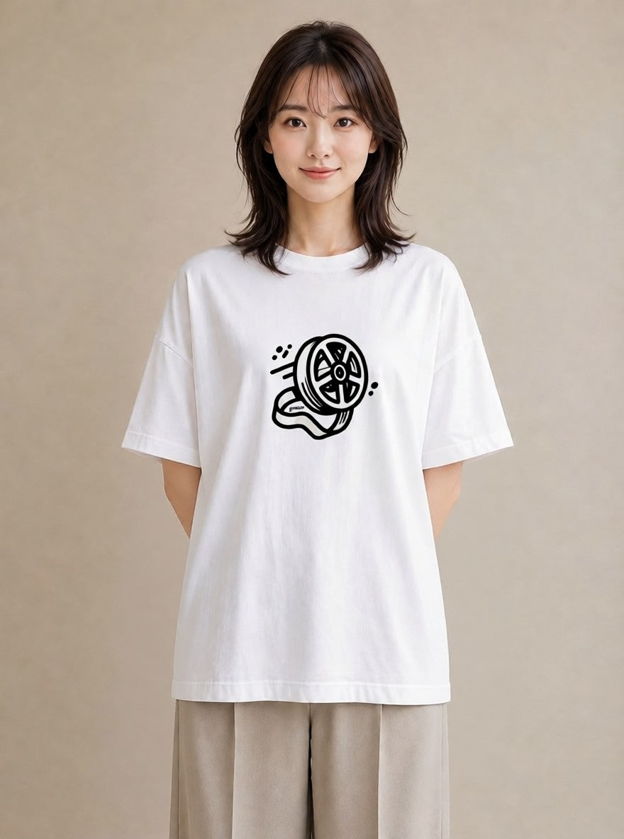 Tシャツ レディース カメラ フィルムカメラ レトロカメラ イラスト ミニマル 帰省 ラフ 白T YMAZO