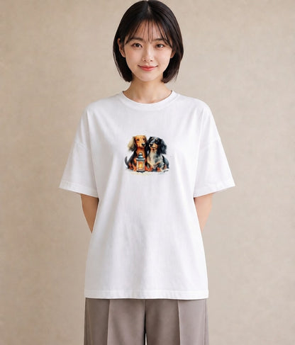 プリントTシャツ レディース ミニチュアダックスフンド 犬 いぬ イラスト ミニマル 海 カフェ巡り 白T YMAZO