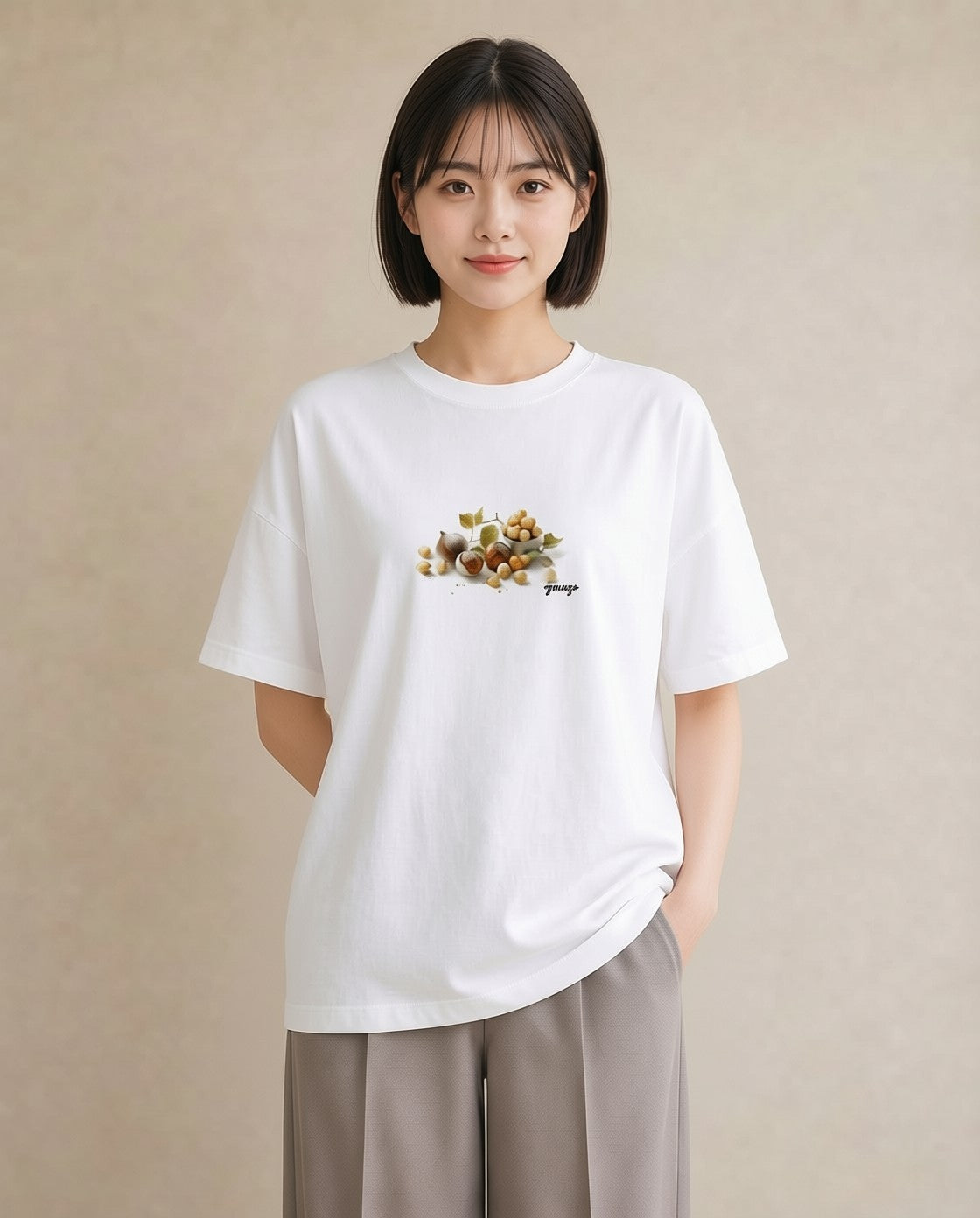 グラフィックTシャツ レディース どんぐり 植物 ボタニカル イラスト ユニーク 女性向けギフト 散歩 白T YMAZO