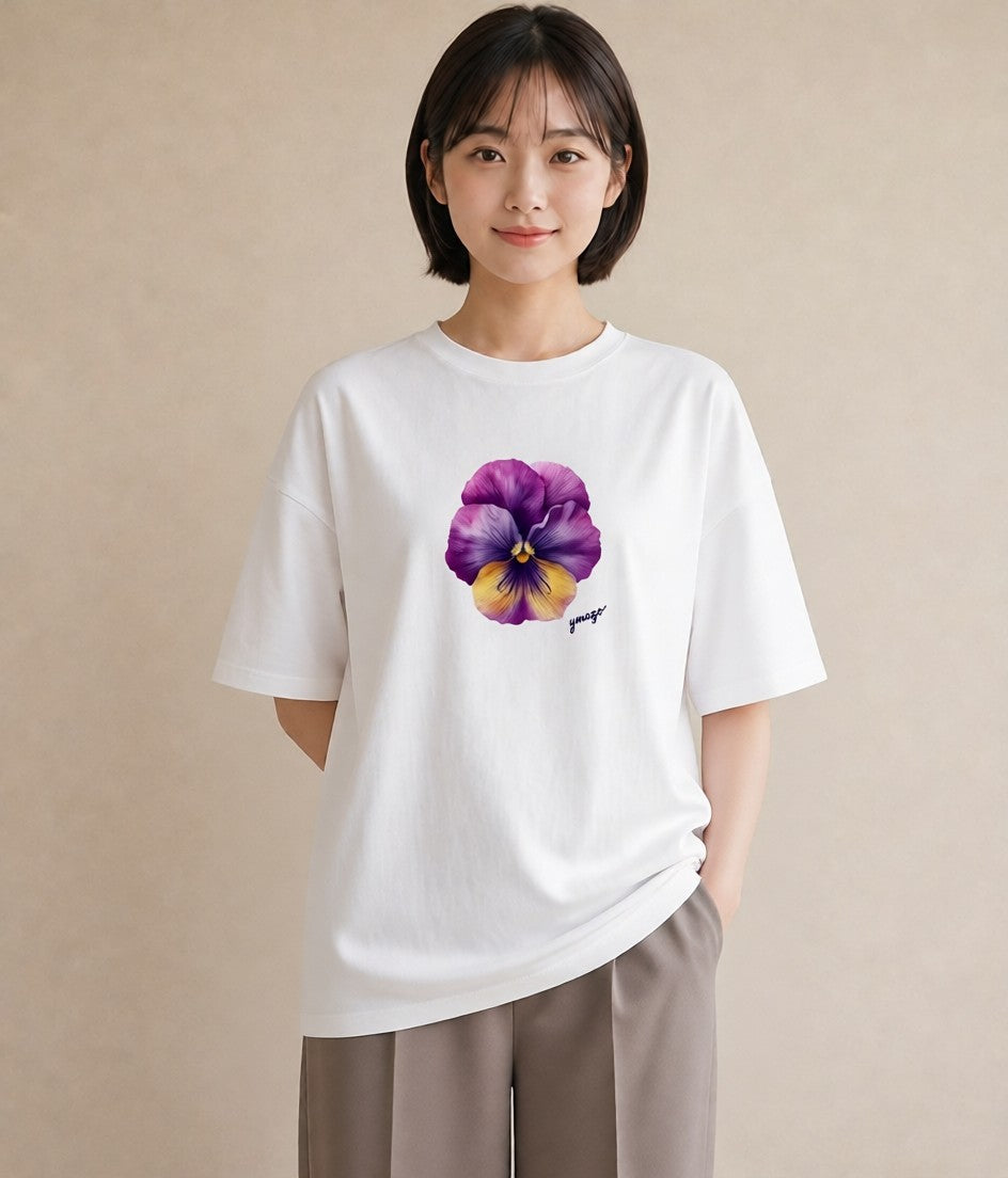Tシャツ レディース スミレ 花 花柄 イラスト ヴィンテージ風 海 カフェ巡り 白T YMAZO