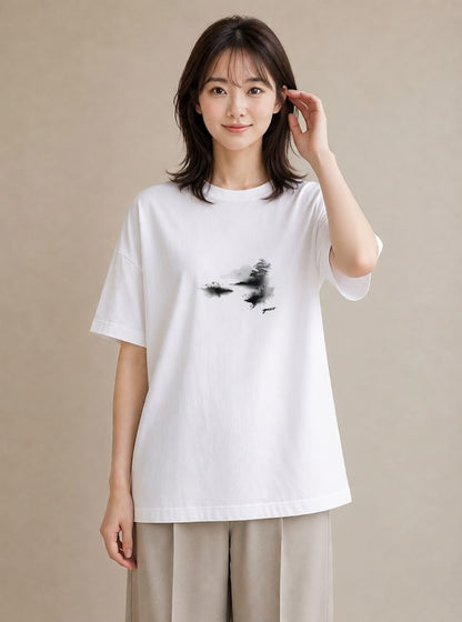 グラフィックTシャツ レディース 桟橋 水辺 波止場 ナチュラル アンティーク イラスト ヴィンテージ風 公園 ママ 白T YMAZO