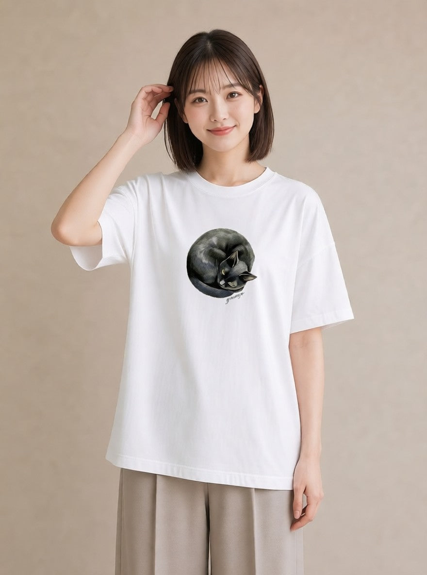グラフィックTシャツ レディース サビ猫 猫 ねこ イラスト カフェコーデ 通勤 在宅 白T YMAZO