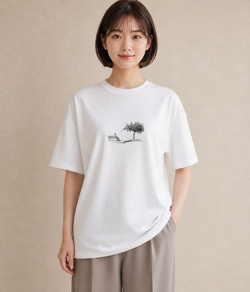 グラフィックTシャツ レディース 雨上がりのベンチ ベンチ ナチュラル アンティーク イラスト こなれ感 部屋着 女性向けギフト 白T YMAZO