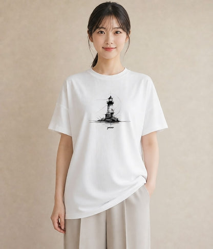 デザインTシャツ レディース 灯台 霧 海 ナチュラル アンティーク イラスト ラフ レイヤード 友達ギフト 白T YMAZO