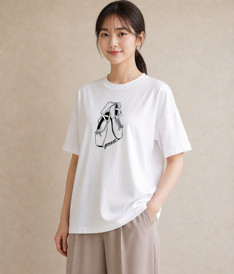 デザインTシャツ レディース バレエシューズ バレエ トウシューズ ナチュラル アンティーク イラスト ガーリー 週末コーデ 敬老の日 白T YMAZO