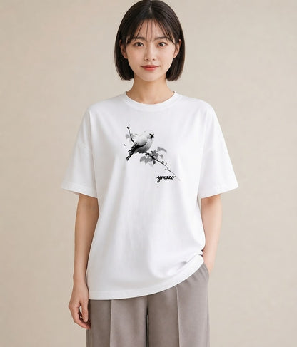グラフィックTシャツ レディース 遠い家と鳥 風景 鳥 ナチュラル アンティーク イラスト アート風 旅行 母娘コーデ 白T YMAZO