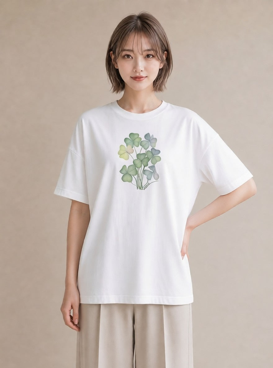 デザインTシャツ レディース クローバー 四つ葉 花 花柄 イラスト きれいめカジュアル 通勤 在宅 白T YMAZO