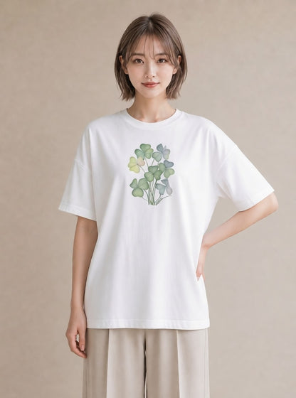 デザインTシャツ レディース クローバー 四つ葉 花 花柄 イラスト きれいめカジュアル 通勤 在宅 白T YMAZO