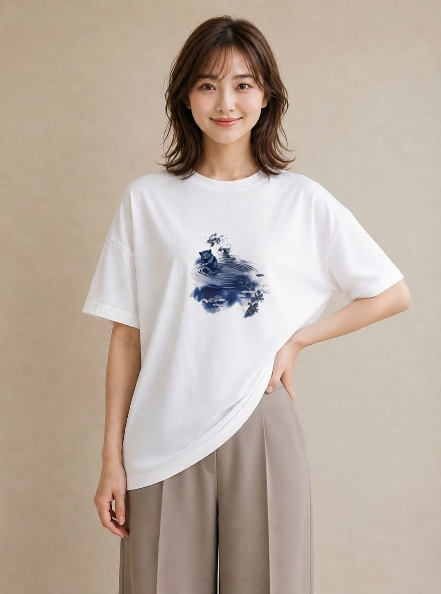 デザインTシャツ レディース 雨上がりの小道 雨上がり 小道 ナチュラル アンティーク イラスト 水彩風 カフェ服 クリスマス 白T YMAZO