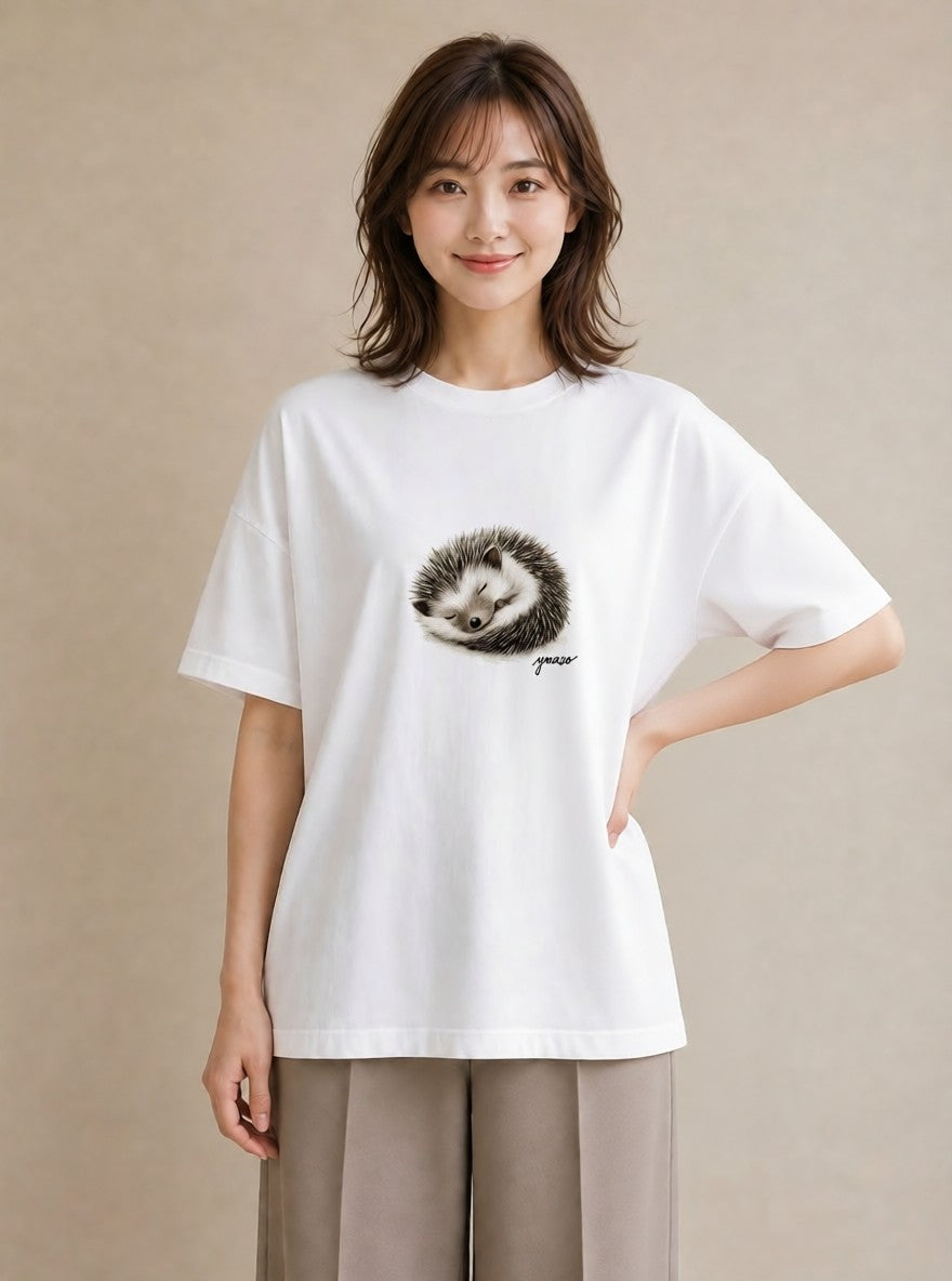 プリントTシャツ レディース ハリネズミ ペット 動物 イラスト カジュアル カジュアルコーデ 買い物 白T YMAZO