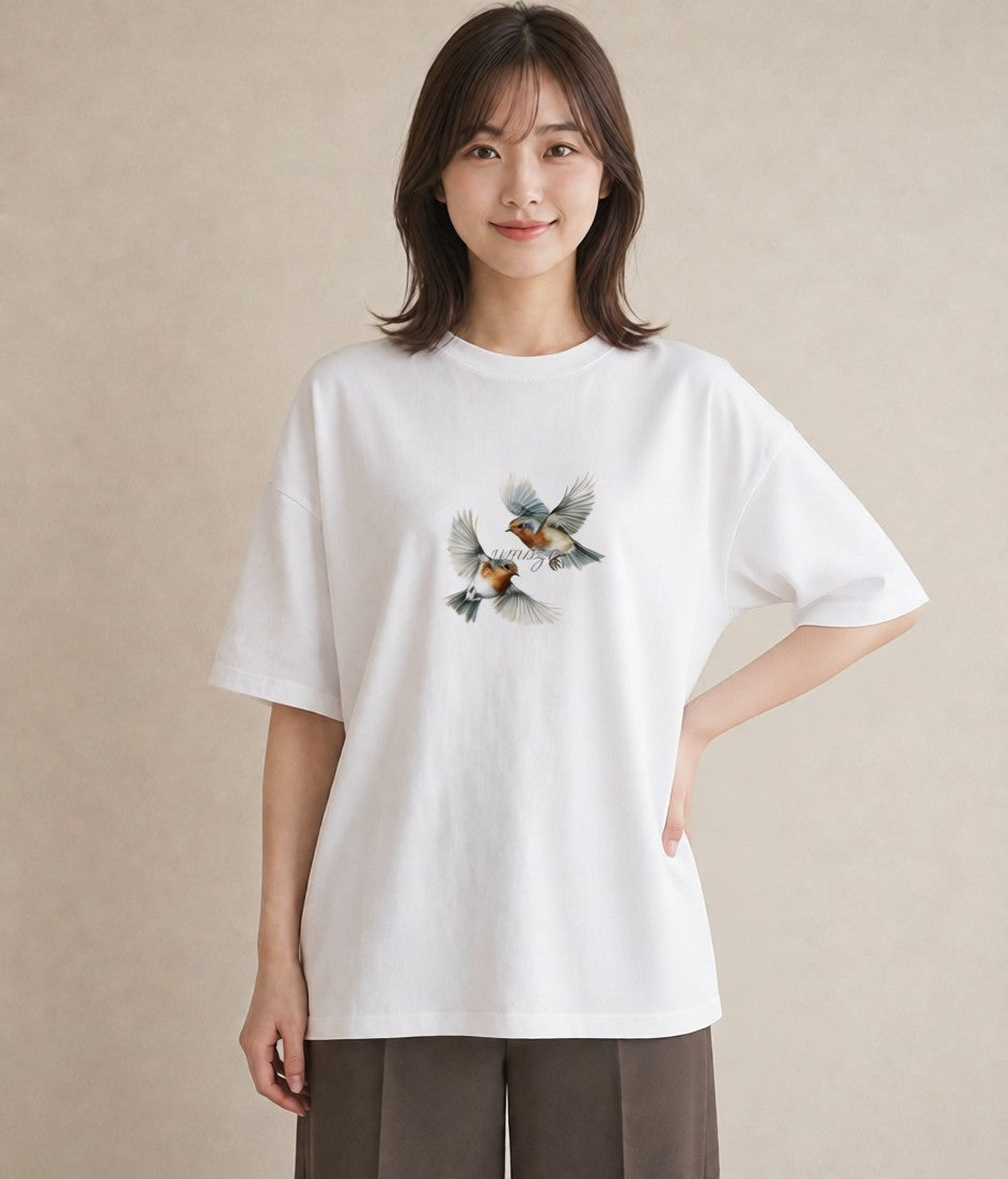 デザインTシャツ レディース 遠い家と鳥 風景 鳥 ナチュラル アンティーク イラスト 抜け感 海 カフェ巡り 白T YMAZO