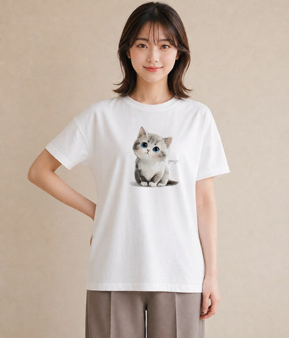 グラフィックTシャツ レディース おすわり猫 猫 ねこ イラスト 北欧風 カジュアルコーデ 買い物 白T YMAZO