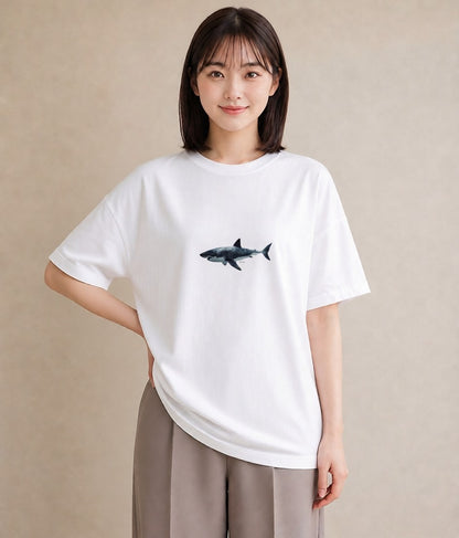 プリントTシャツ レディース サメ 海の生き物 海 イラスト フェミニン 秋コーデ おしゃれギフト 白T YMAZO