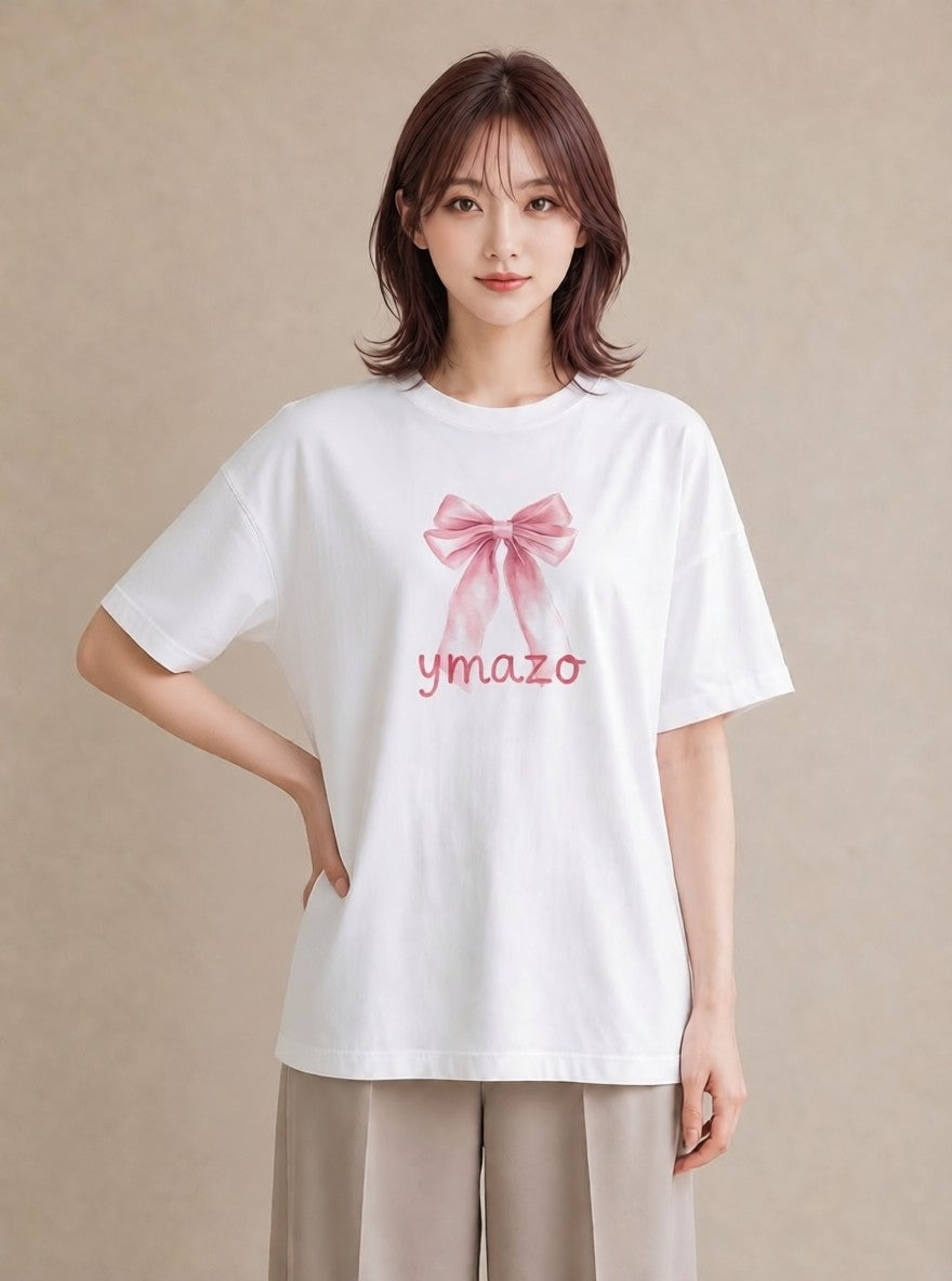 プリントTシャツ レディース リボン 蝶結び ナチュラル アンティーク イラスト フェミニン 休日 ペアコーデ 白T YMAZO