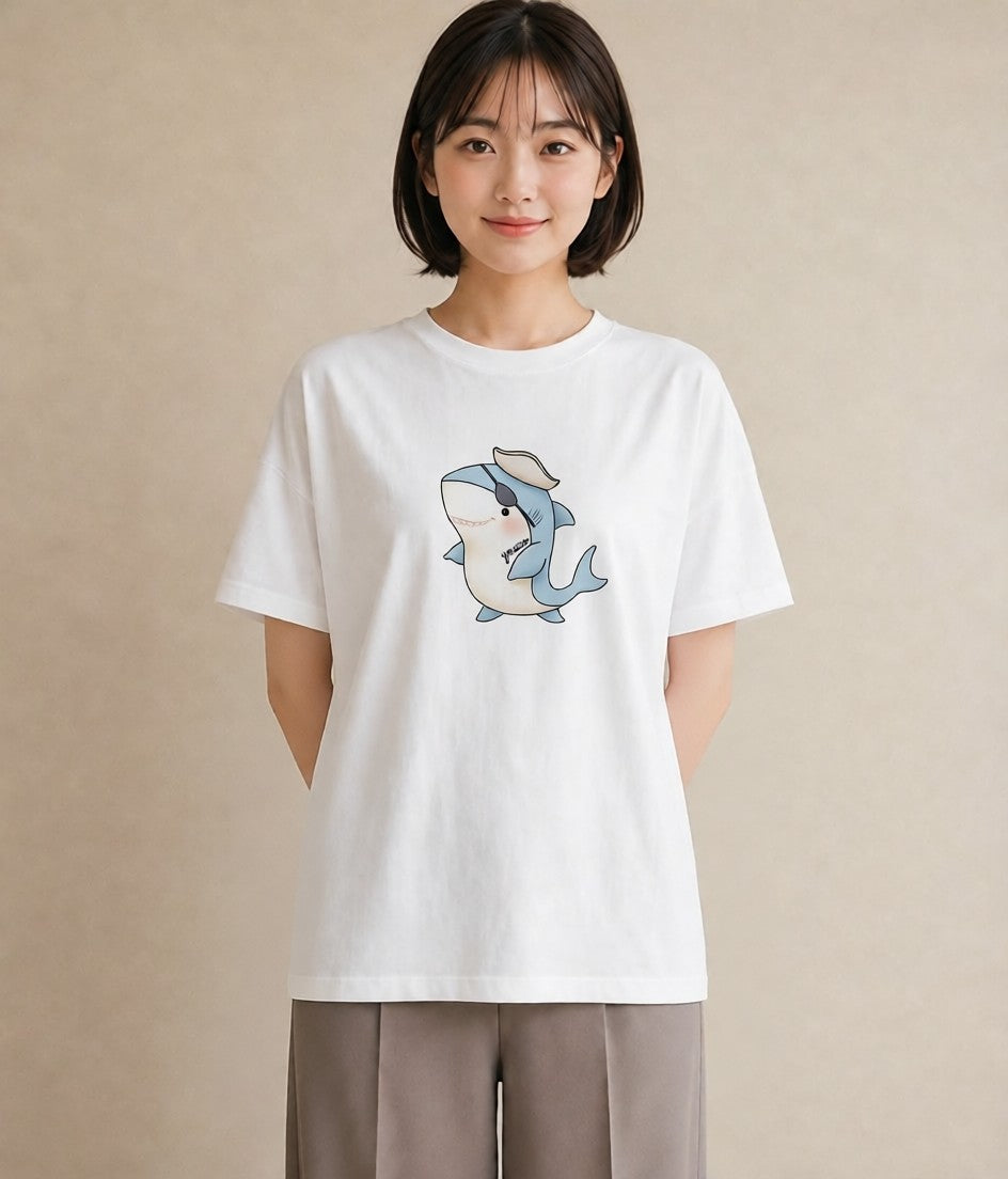 Tシャツ レディース イルカ 海の生き物 海 イラスト カフェコーデ カジュアルコーデ 買い物 白T YMAZO