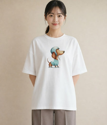 デザインTシャツ レディース ミニチュアダックスフンド 犬 いぬ イラスト カジュアルコーデ 買い物 白T YMAZO