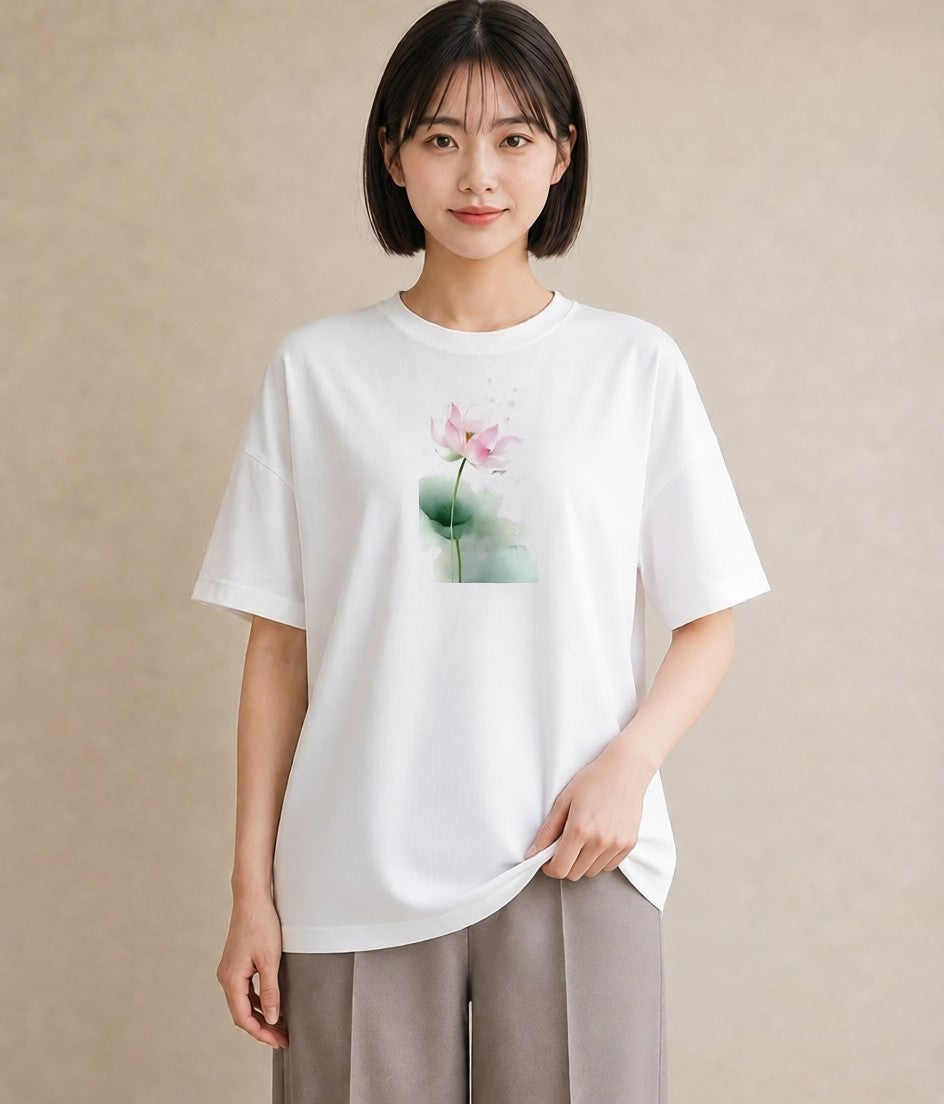 デザインTシャツ レディース 蓮 花 花柄 イラスト 水彩風 ミセス 春コーデ 白T YMAZO