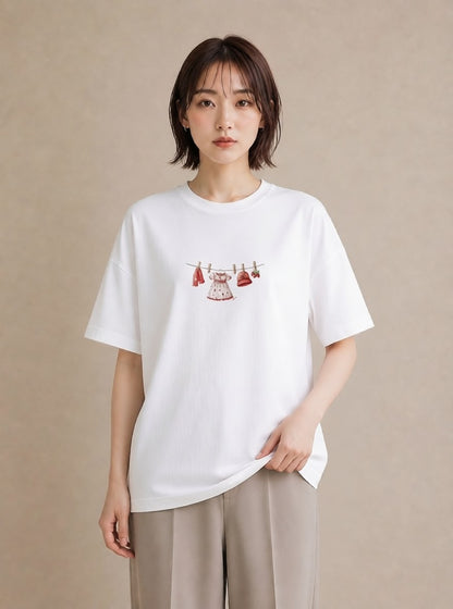 半袖Tシャツ レディース 洗濯物 風 ナチュラル アンティーク イラスト 抜け感 友達ギフト 部屋着 白T YMAZO
