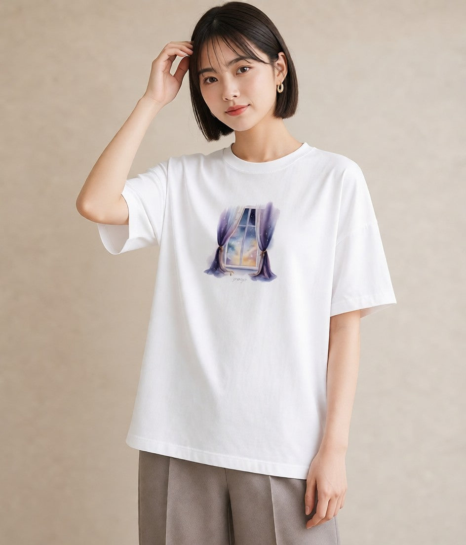 グラフィックTシャツ レディース 灯りの家 小屋 夜 ナチュラル アンティーク イラスト 個性的 春コーデ 姉妹 白T YMAZO