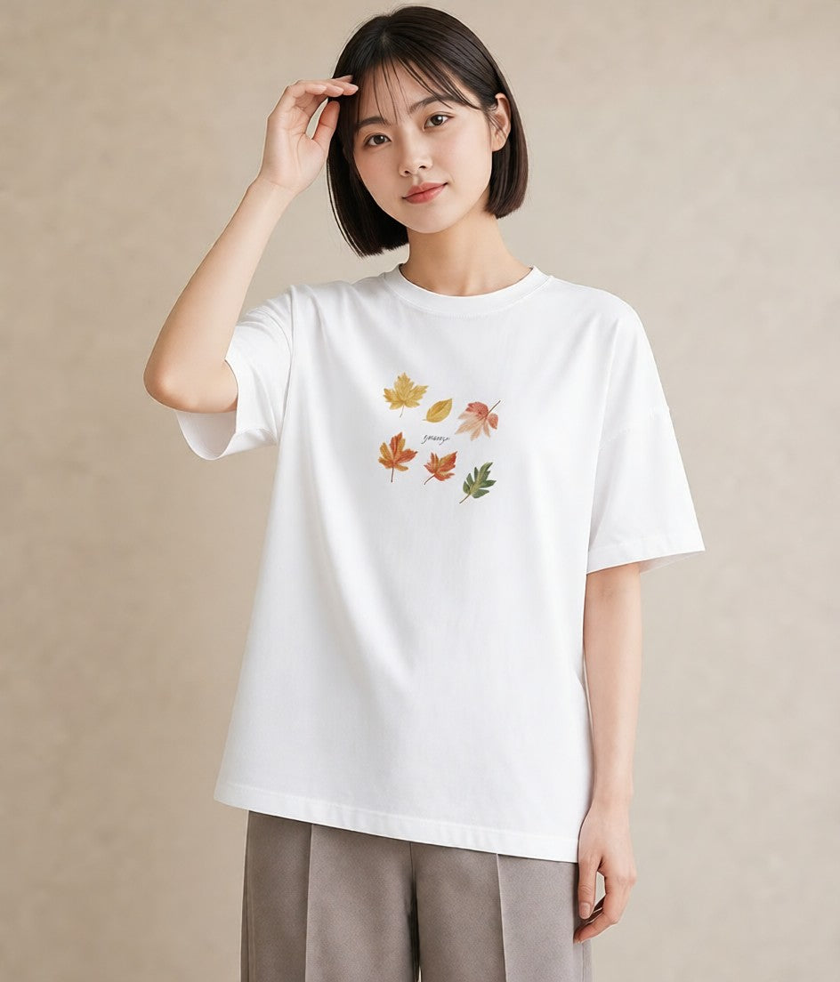 プリントTシャツ レディース 落ち葉 植物 ボタニカル イラスト 手描き風 部屋着 女性向けギフト 白T YMAZO