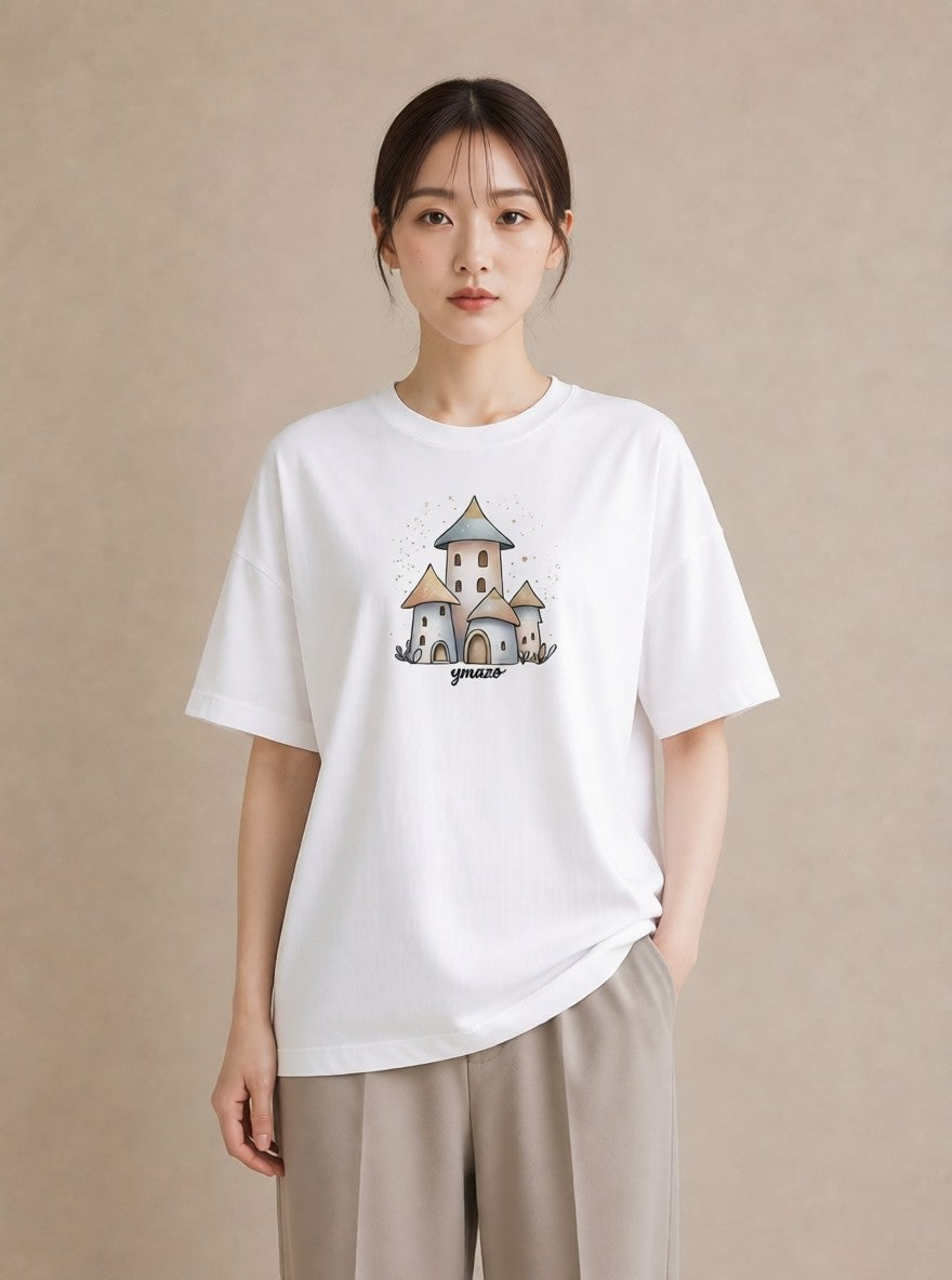 半袖Tシャツ レディース 灯りの家 小屋 夜 ナチュラル アンティーク イラスト 旅行コーデ 夏コーデ 通学 白T YMAZO