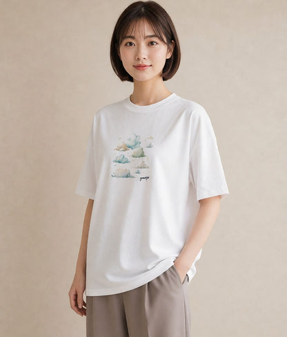 半袖Tシャツ レディース 空 星空 宇宙 イラスト こなれ感 ミセス 春コーデ 白T YMAZO