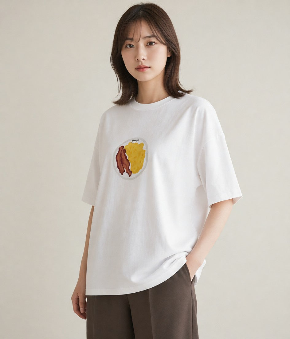 半袖Tシャツ レディース 目玉焼き 食べ物 フード イラスト カジュアル 敬老の日 ホワイトデー 白T YMAZO