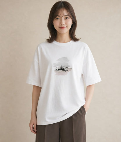 Tシャツ レディース 遠い家と鳥 風景 鳥 ナチュラル アンティーク イラスト ラフカジュアル 帰省 ラフ 白T YMAZO
