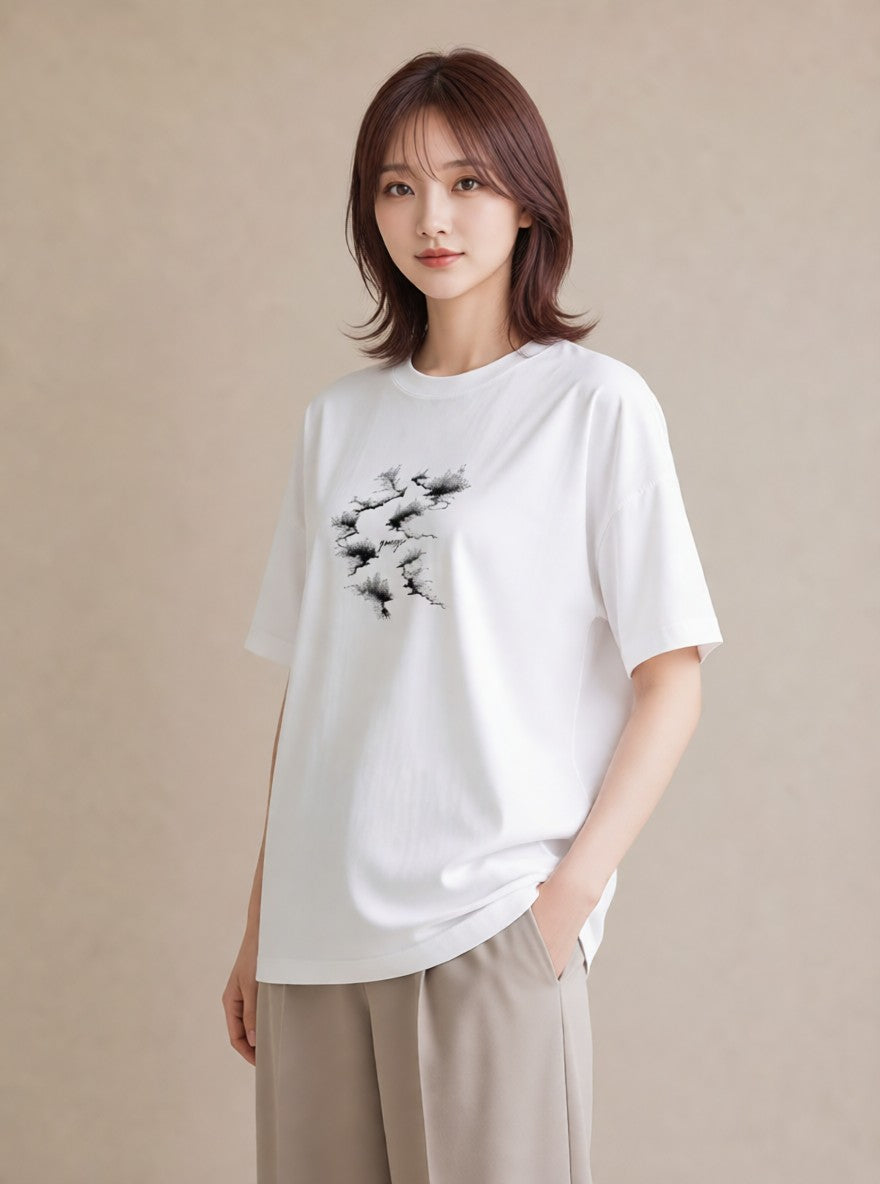 グラフィックTシャツ レディース 小川 橋 せせらぎ ナチュラル アンティーク イラスト こなれ感 買い物 夏コーデ 白T YMAZO