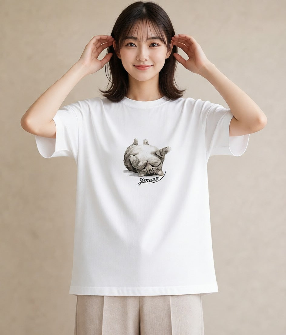 半袖Tシャツ レディース おすわり猫 猫 ねこ イラスト ゆるコーデ 送別ギフト 通勤 白T YMAZO