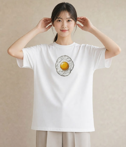 Tシャツ レディース 目玉焼き 食べ物 フード イラスト 上品 ラフ レイヤード 白T YMAZO