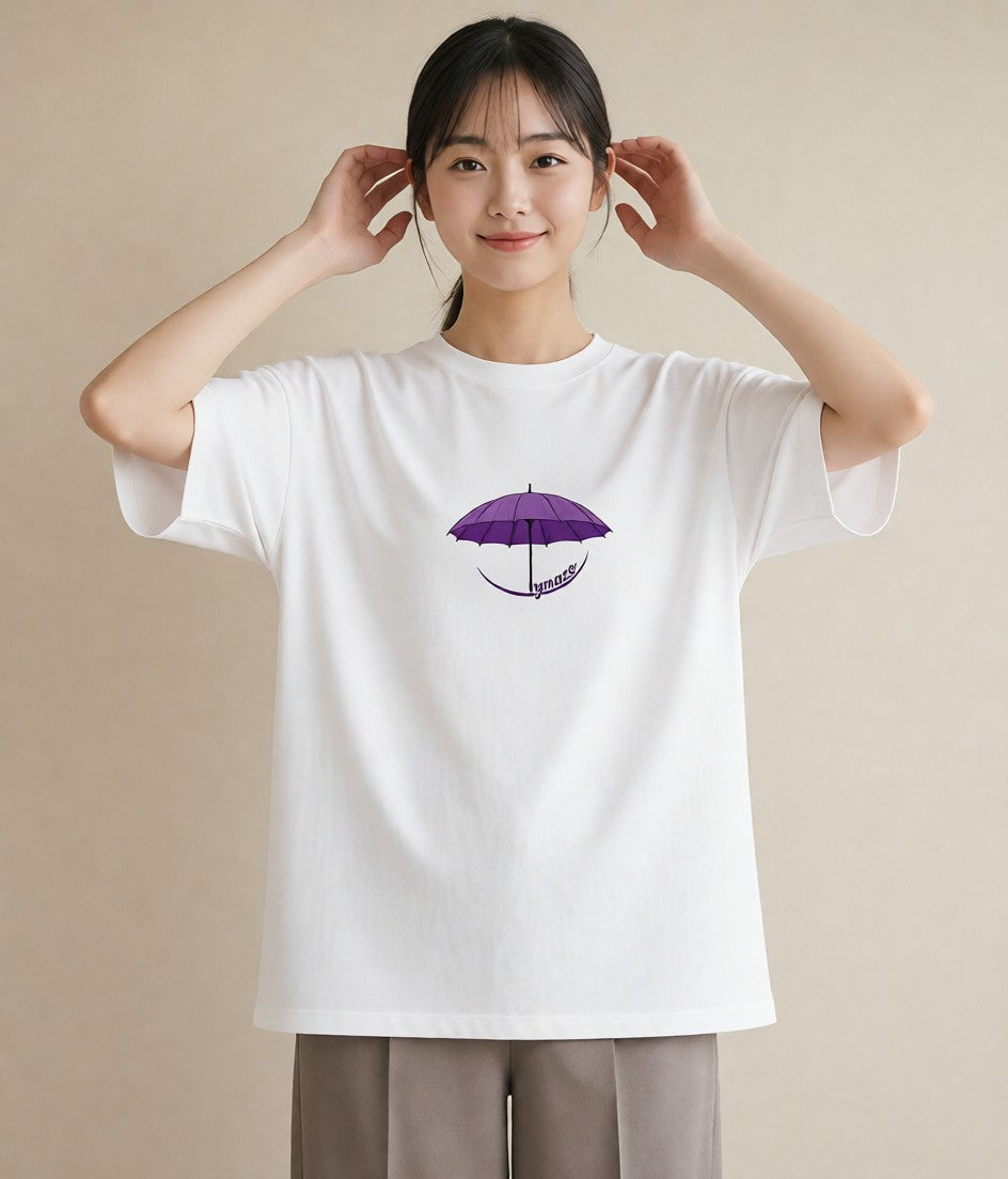 グラフィックTシャツ レディース 傘 水たまり 雨 ナチュラル アンティーク イラスト シンプル デイリーウェア 休日 白T YMAZO