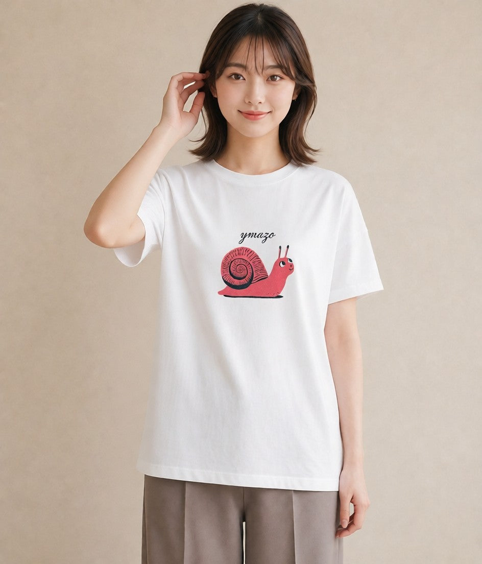 Tシャツ レディース かたつむり 昆虫 虫 イラスト フェミニン 部屋着 女性向けギフト 白T YMAZO