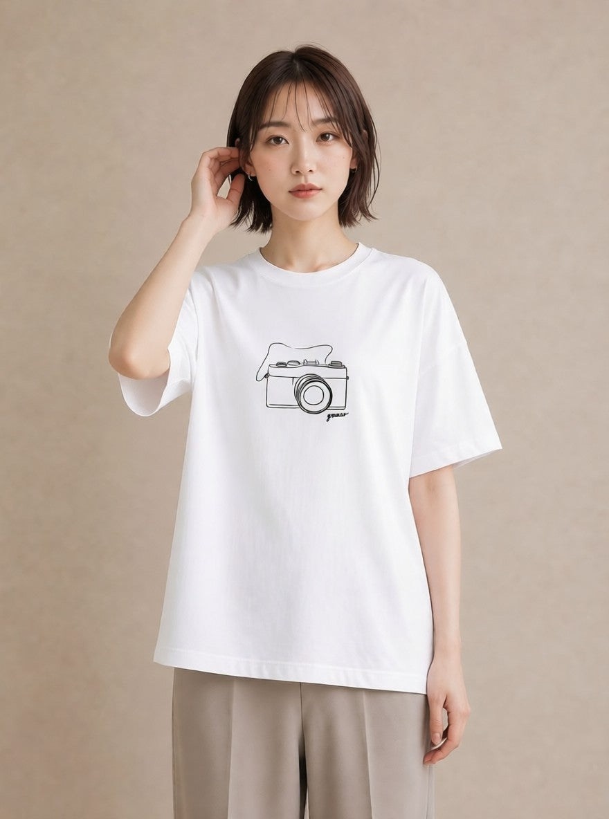グラフィックTシャツ レディース カメラ フィルムカメラ レトロカメラ イラスト 誕生日プレゼント 綿100 白T YMAZO
