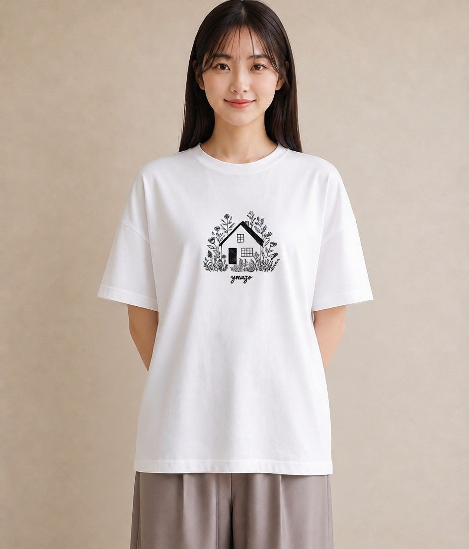 半袖Tシャツ レディース 湖畔の小屋 湖 小屋 ナチュラル アンティーク イラスト レトロ 秋コーデ おしゃれギフト 白T YMAZO